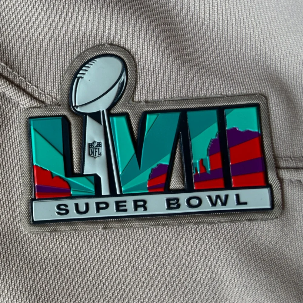 NFL Jalen Hurts Philadelphia Eagles Super Bowl LVII Nike Atmosphere Grey Jersey - Picture 5 of 6